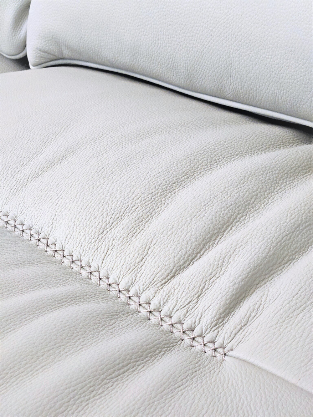 Диван-реклайнер Colle 2