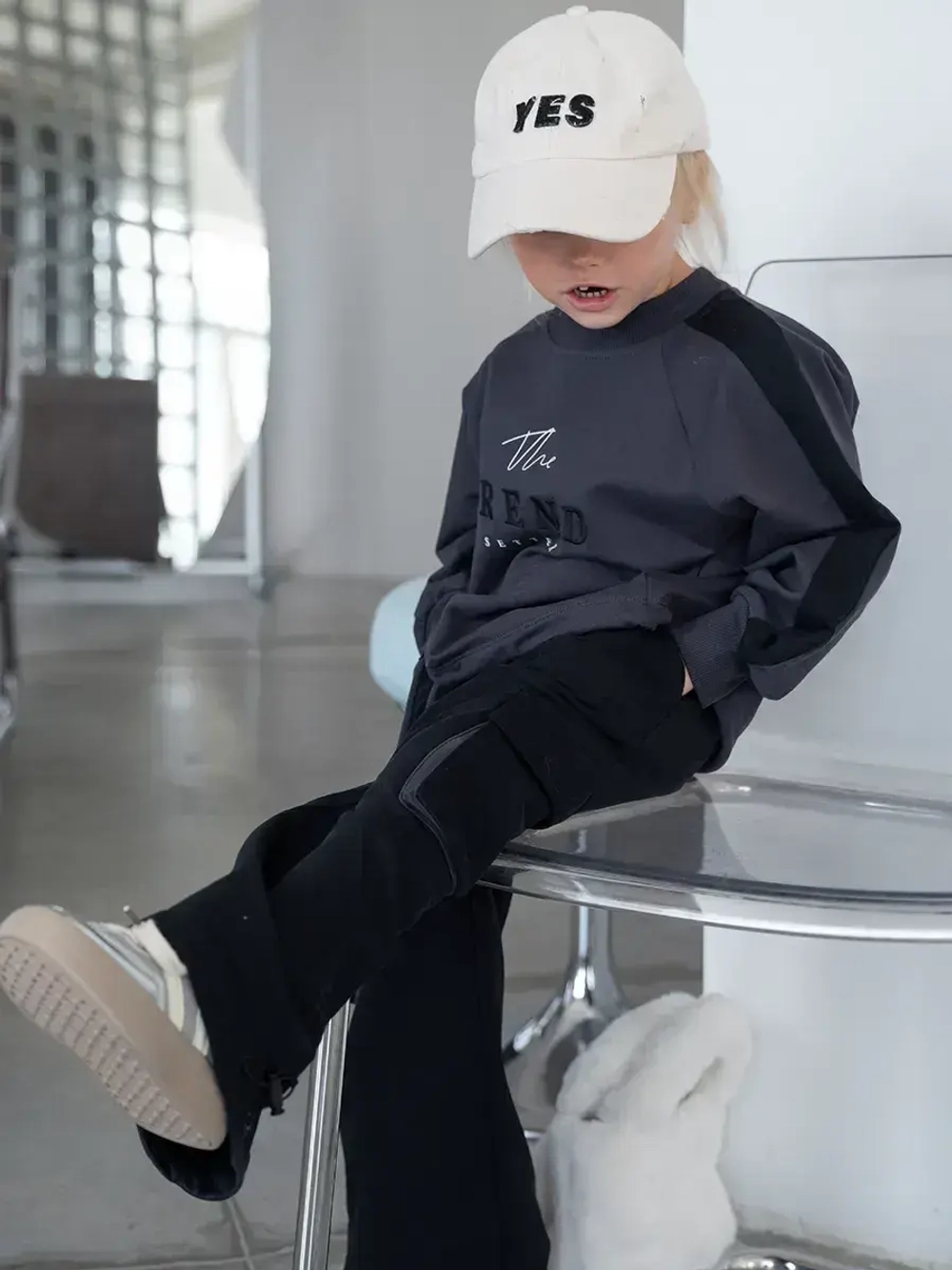 Спортивный костюм для девочки в школу