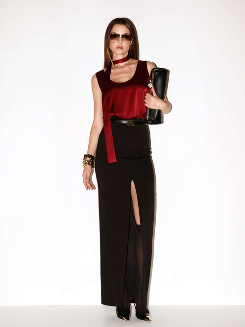 Топ с глубоким вырезом из натурального шелка с шарфиком