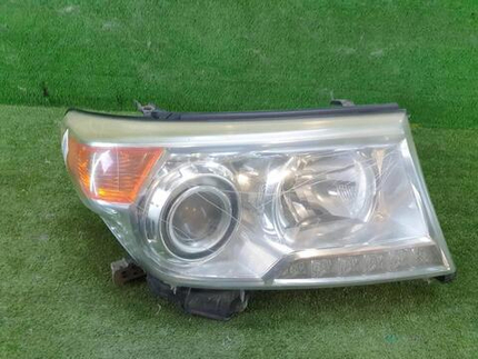Фара правая Toyota Land Cruiser 200 (2012-2015) ксенон