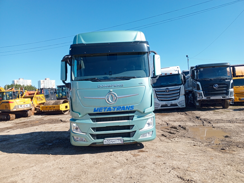 DongFeng GX 4x2 Седельный тягач D111A (Дизельный, 13,5 л, 518 л.с., АТ)