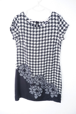 Платье Lola & Liza гармоничное 42 размер