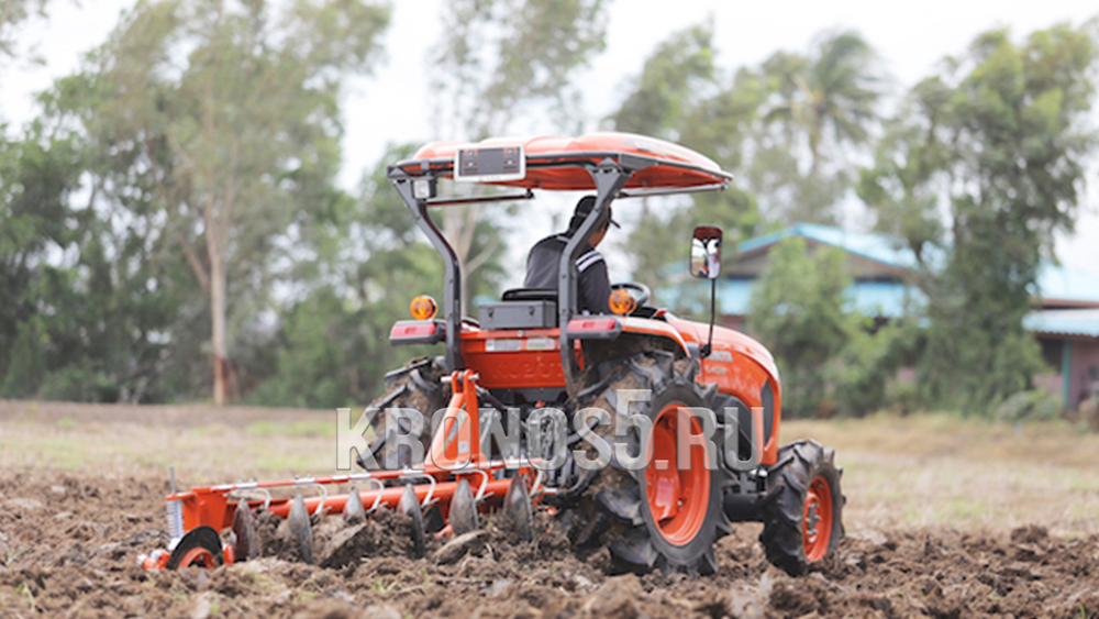 Трактор Kubota | Кубота L4018 8+8 (Kubota India) STD agri 8.00-16 / 12,4-24 (с ПСМ)