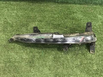 ДХО правый Genesis G90 (2016-2019)