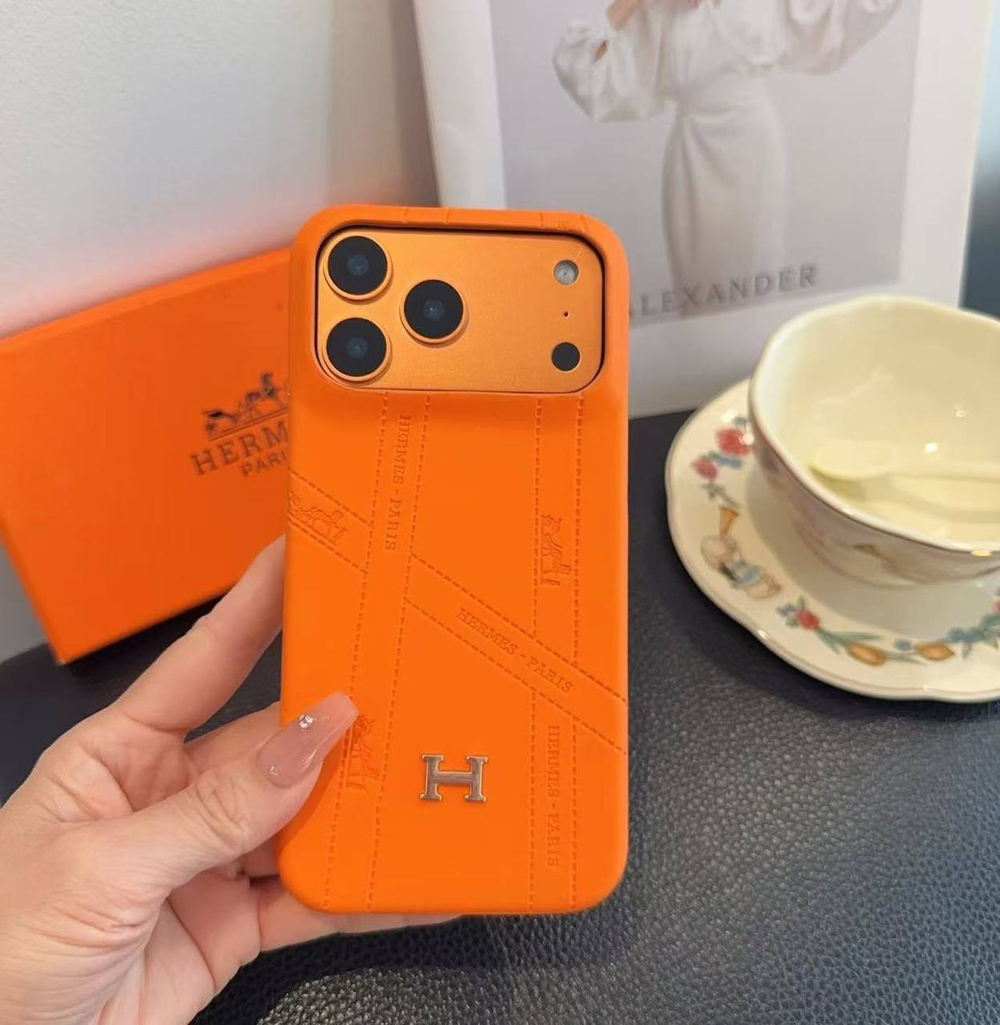 Чехол на iPhone 17 Pro Max Hermes