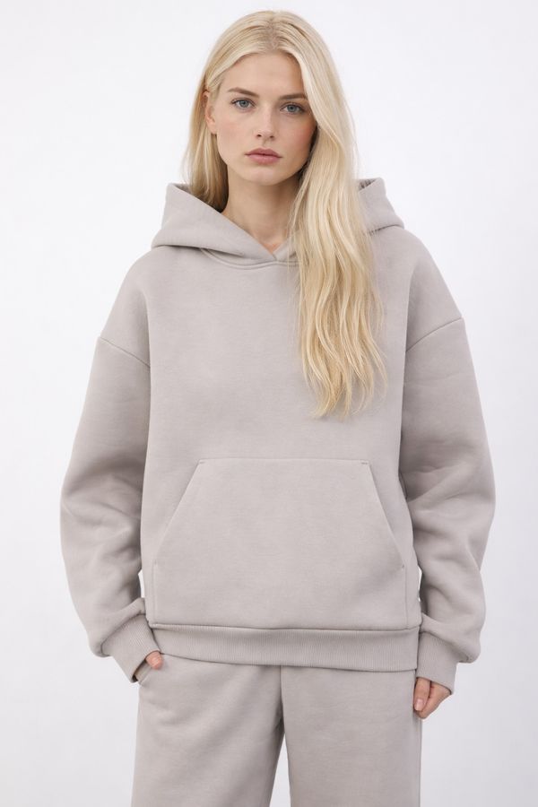 Утепленное худи свободного кроя цвета туман