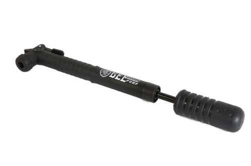 Насос BEE PUMP ручной, под ниппель AV/FV, 21x220мм, пластик, черный