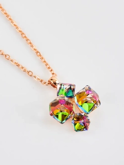 Подвеска-ромб Мираж с зелеными кубиками-хамелеонами Swarovski