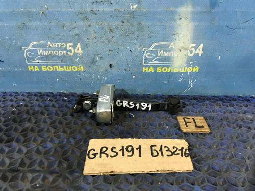 Ограничитель двери передней левой LEXUS GS350 2005-2011