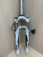 Вилка для велосипеда Rock Shox Reba 27.5