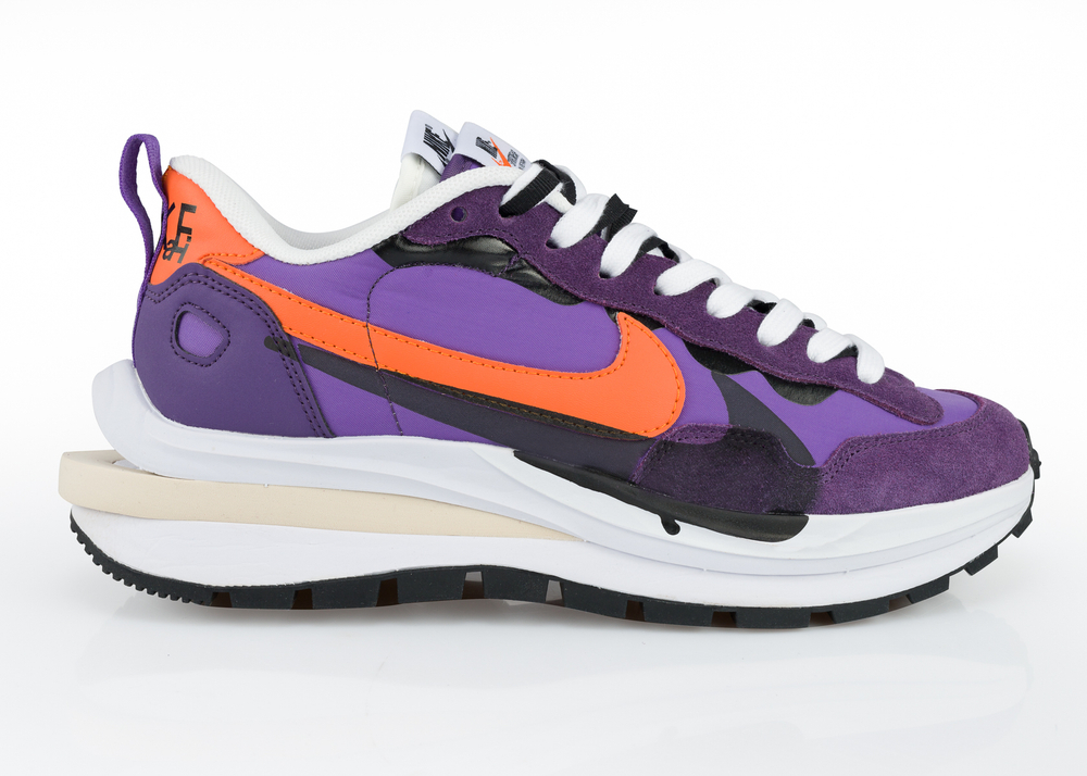 Nike x Sacai VaporWaffle (purple)