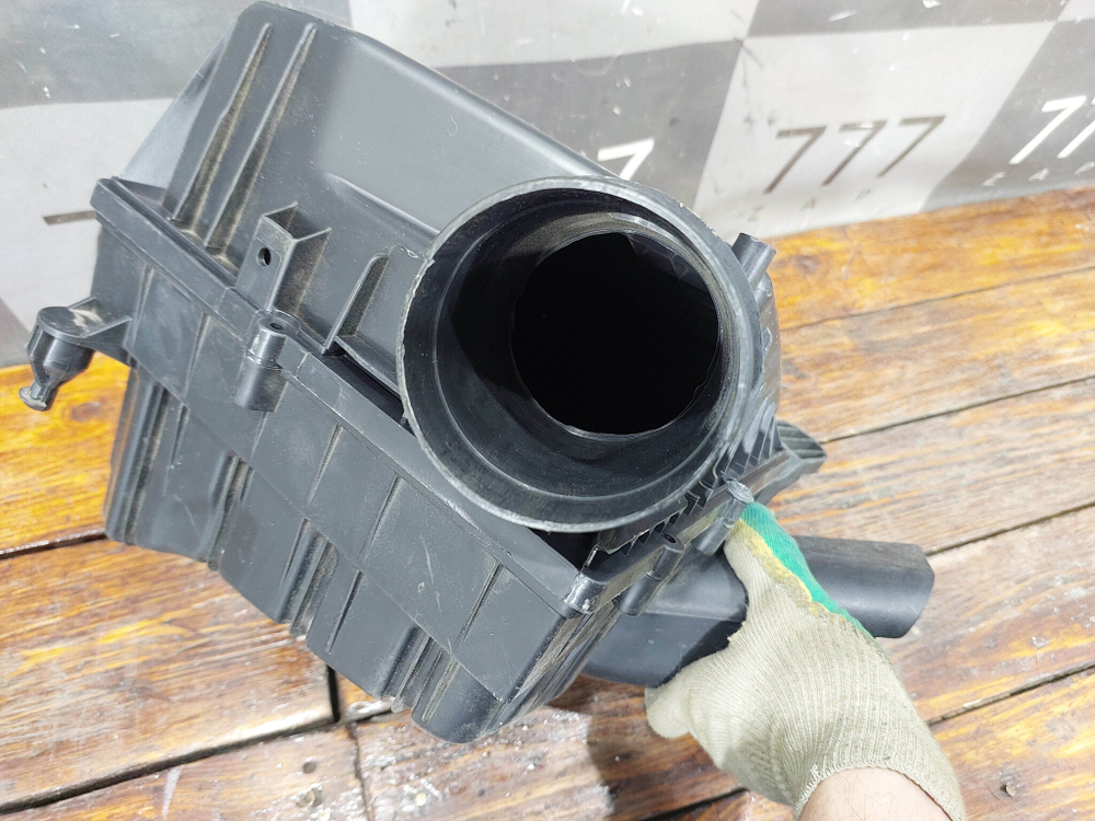 Корпус воздушного фильтра Geely Monjaro 21-нв Б/У Оригинал 2032069400