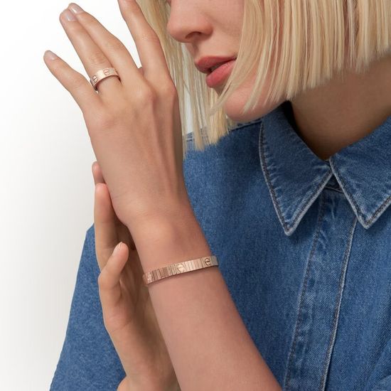 Браслет Cartier LOVE Unlimited Bracelet flexible в розовом золоте