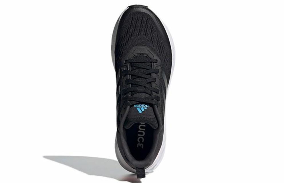 Кроссовки Adidas Questar