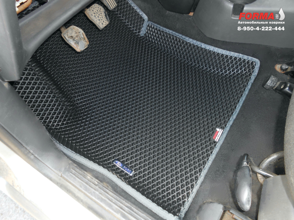 Ford Focus 1 поколение (07.1998 - 03.2005) хэтчбек, левый руль
