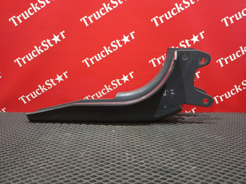 Кронштейн кабины правый