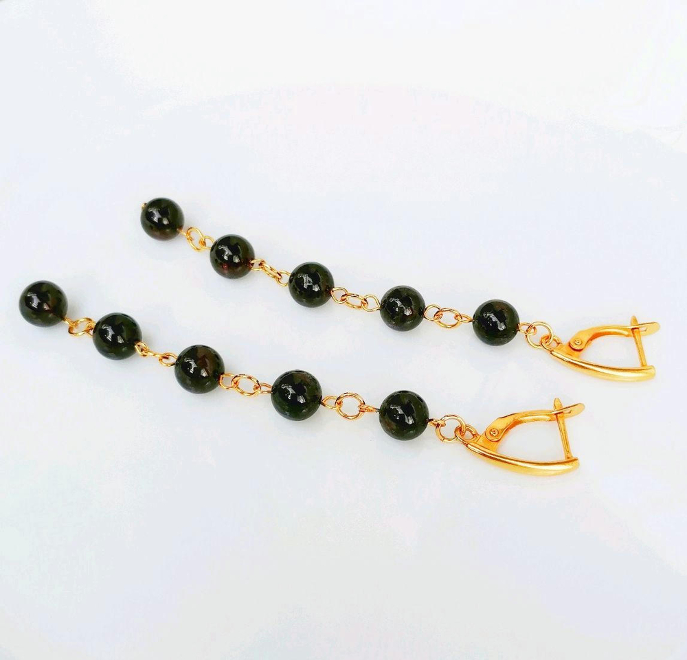 Серьги длинные с натуральными камнями гранат