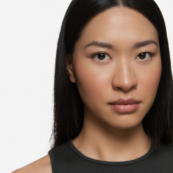 Inglot Skin Focused Care Face Foundation SPF 50 - Тональная основа с защитой SPF 50 оттенок Medium Olive, 30 ml