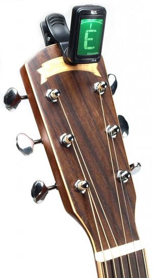 Настройка гитары / укулеле