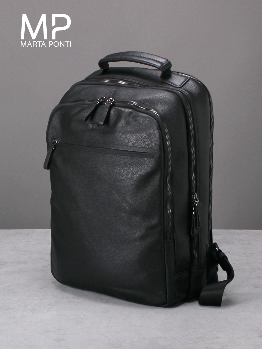 C800039 BLACK Рюкзак MP
