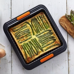 Le Creuset - Форма для тарта 24 см. / артикул   94103139001100  / GTIN 630870204125