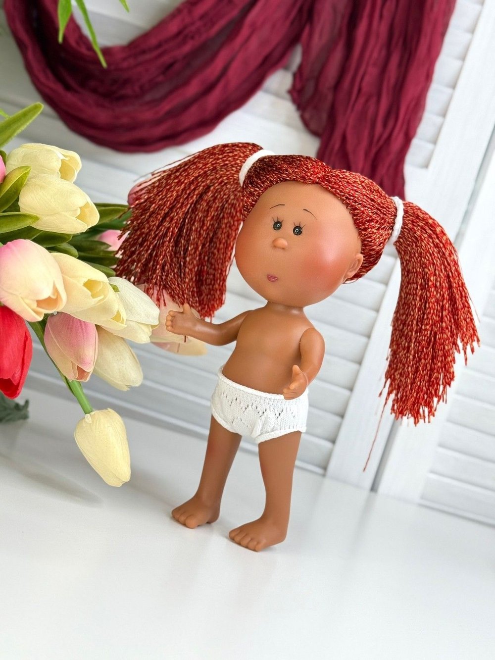 Кукла Nines виниловая 23см Little Mia Latina без одежды (3199WL8A2)