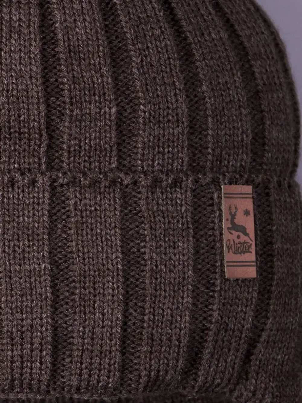 Шапка зимняя для мальчика на завязках и снуд