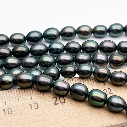 Жемчуг бусины, цвет черный AB, размер около 6-7,5*6-6,5 мм, цена за отрезок 18 см (1/2 нити)