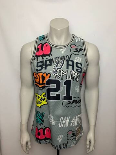 Баскетбольная джерси Тима Данкана «Сан-Антонио Сперс»