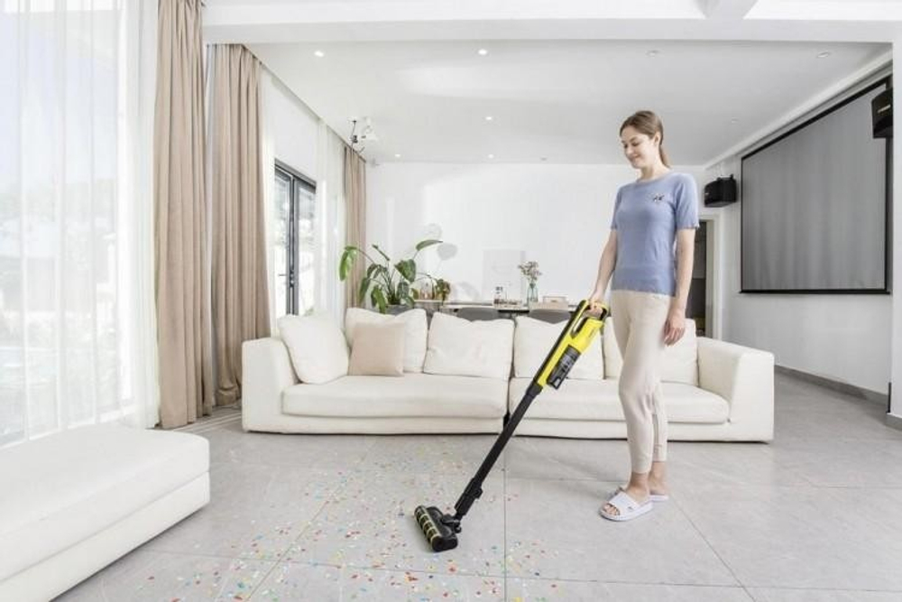 Пылесос аккумуляторный KARCHER VC 4s Cordless PLUS 1.198-282.0