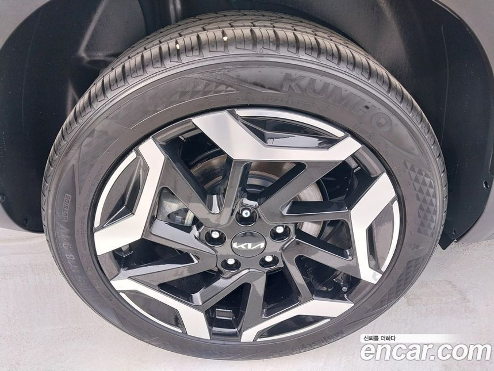 Kia The New Seltos Бензин 1.6 Turbo 4WD (09.2022)