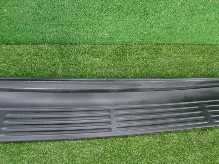 Накладка заднего бампера Lexus LX 3 (2015-2023)