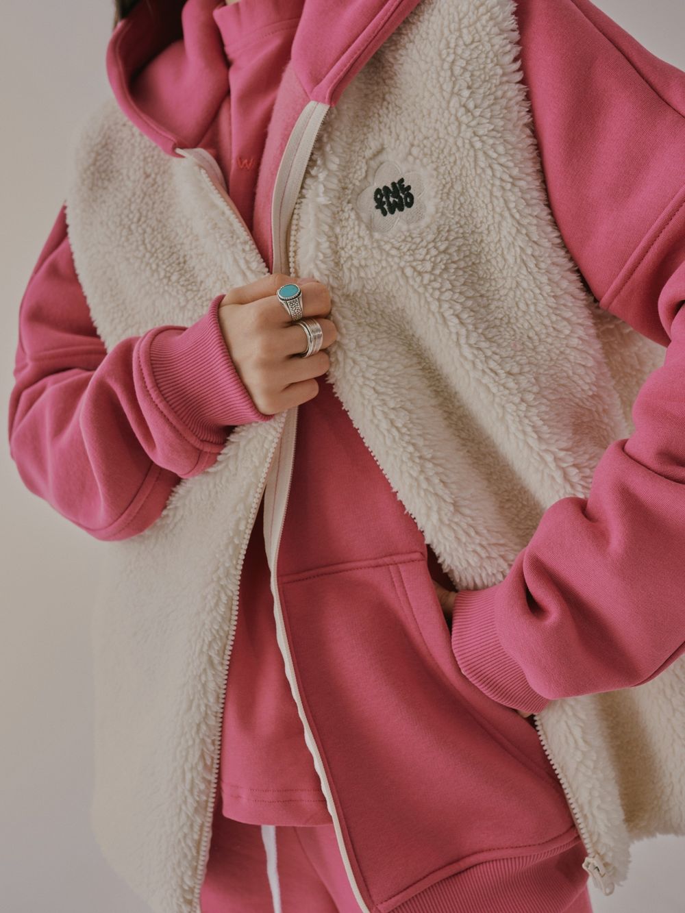 Жилет One Two Garden Шерпа лабазник