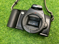 Canon EOS 3000 kit EF 28-80mm 3.5 5-5.6 II