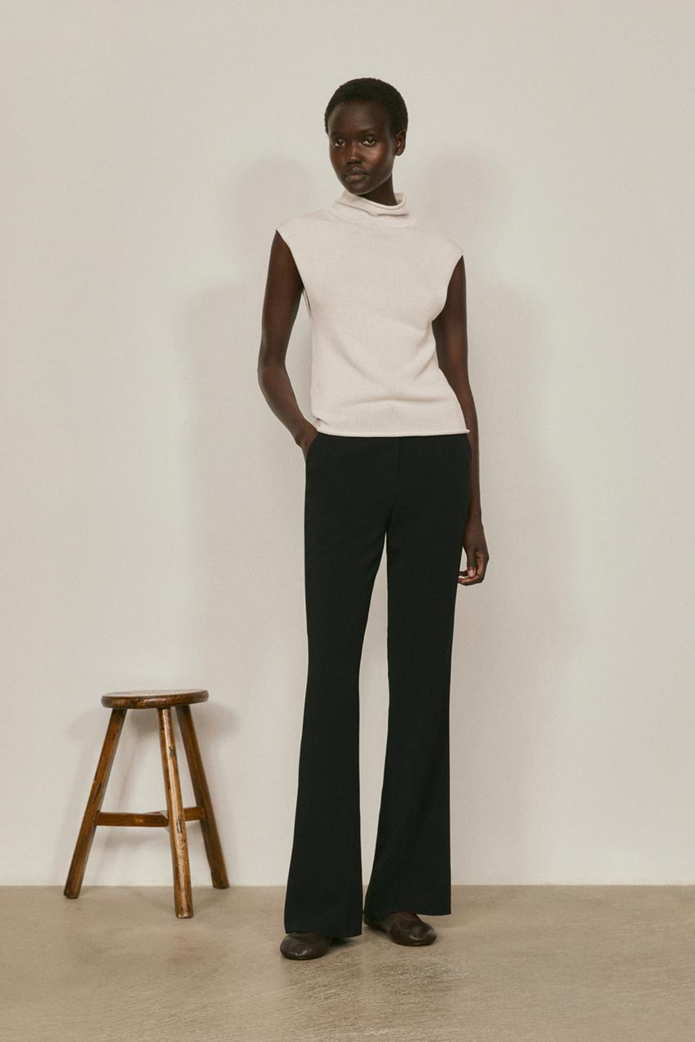 Massimo Dutti Расклешенные брюки с атласной отделкой - Limited Edition, черный