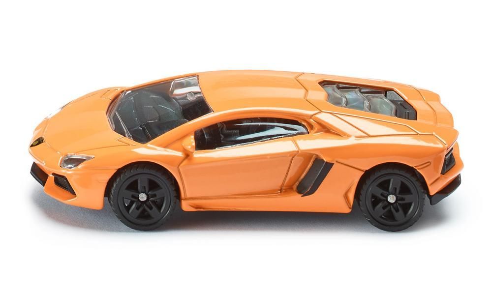 Машинка «Lamborghini Aventador» (1:55)