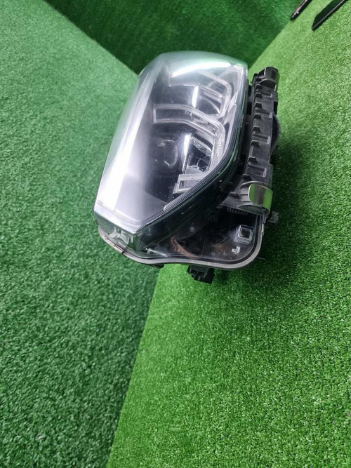 Битая Фара левая BMW X3 G01 (17-21) Adaptive LED