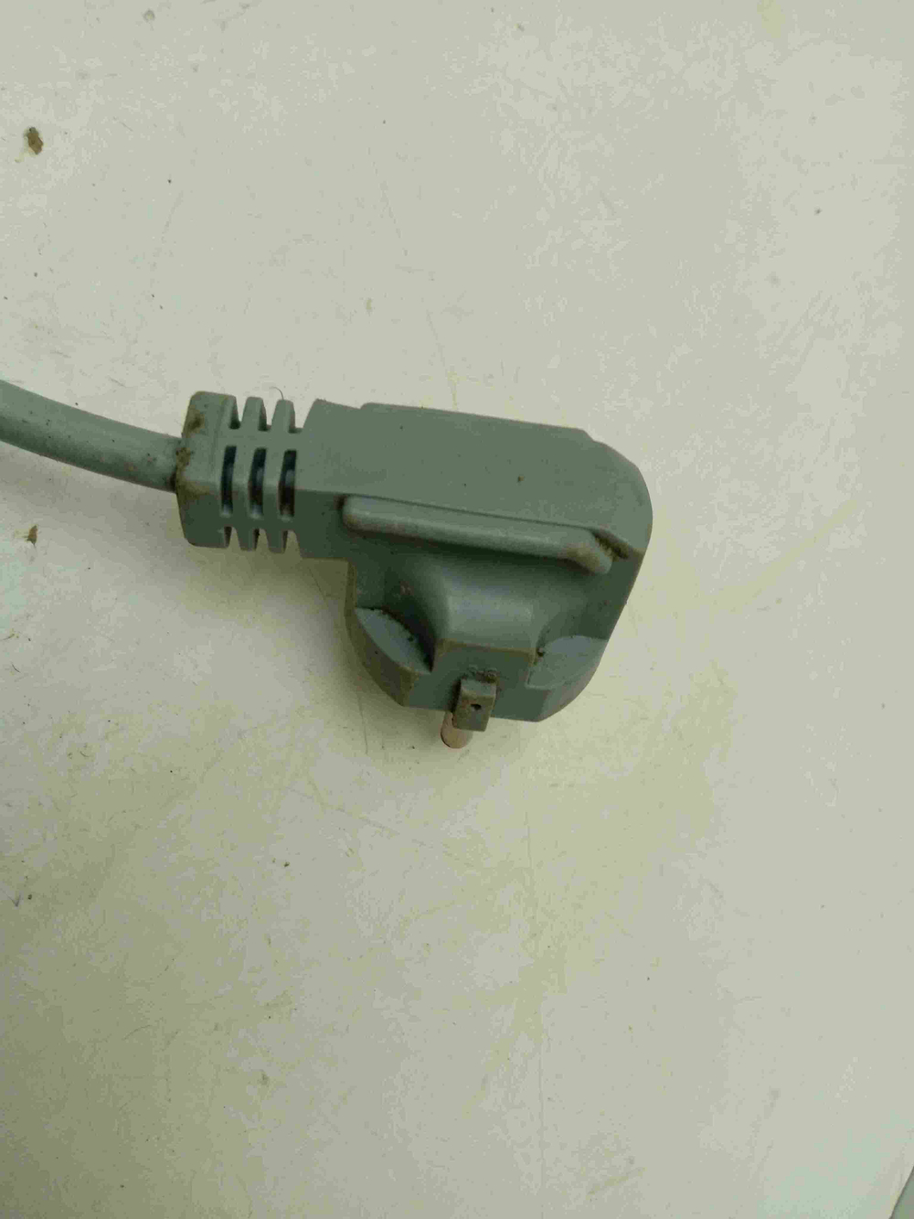 ZWY61023C кт196 Сетевой шнур для стиральной машины Zanussi ZWY61023C б/у