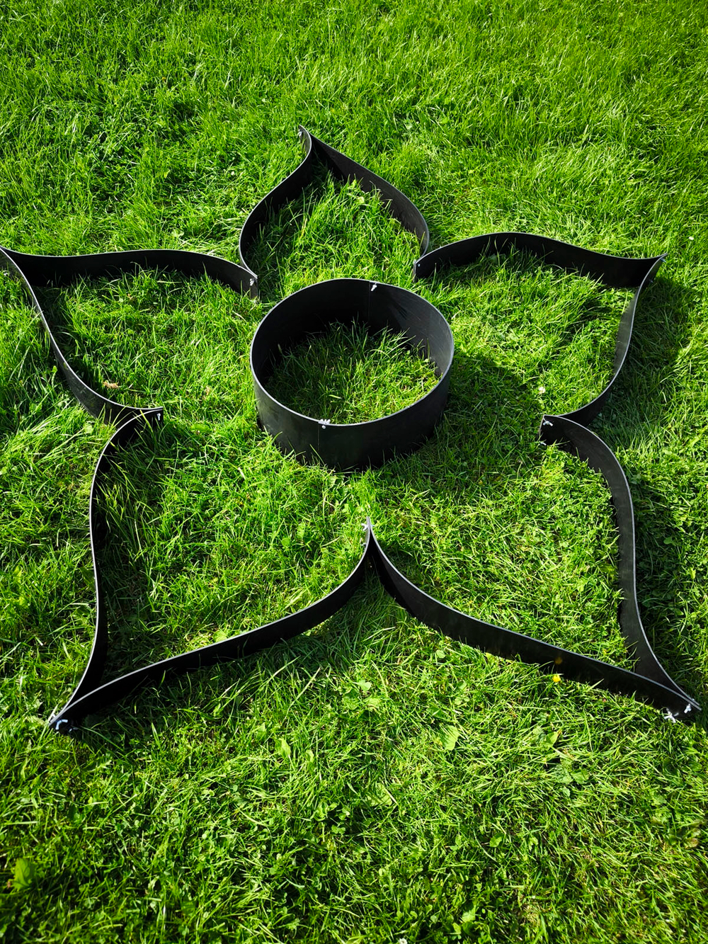 Клумба цветок трансформер высота 10см + 20см, ф135см