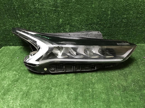 Битая Фара правая Kia K5 (2019-2023) LED