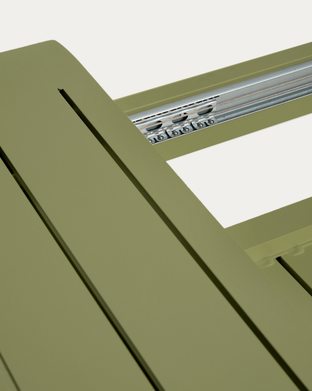 Раздвижной уличный стол Brela из зеленого алюминия, 205(287) x 100 см