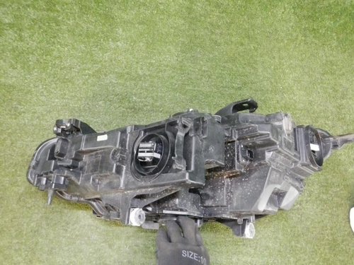 Фара правая BMW 8er G14 G15 G16 (2018-2022) Laser