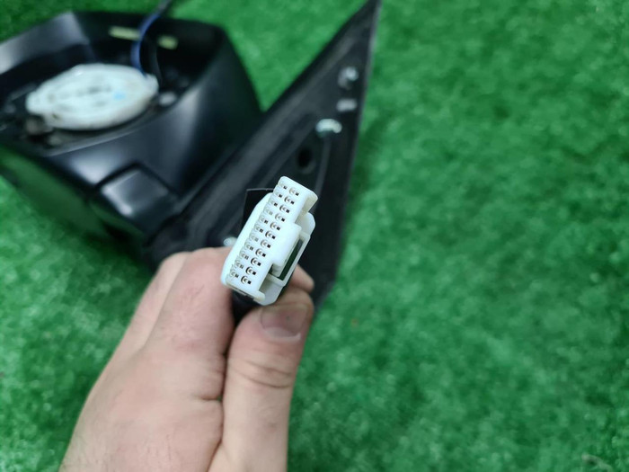 Зеркало левое Toyota Land Cruiser 200 (2015-2021) 20 контактов