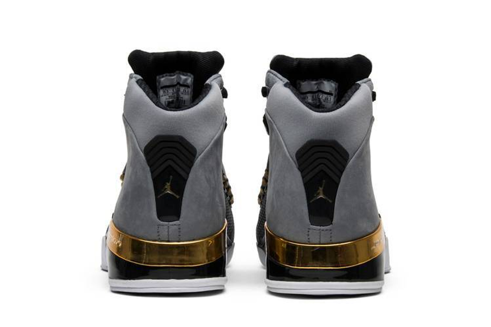 Кроссовки Jordan Air Jordan 17 Retro Trophy Room T