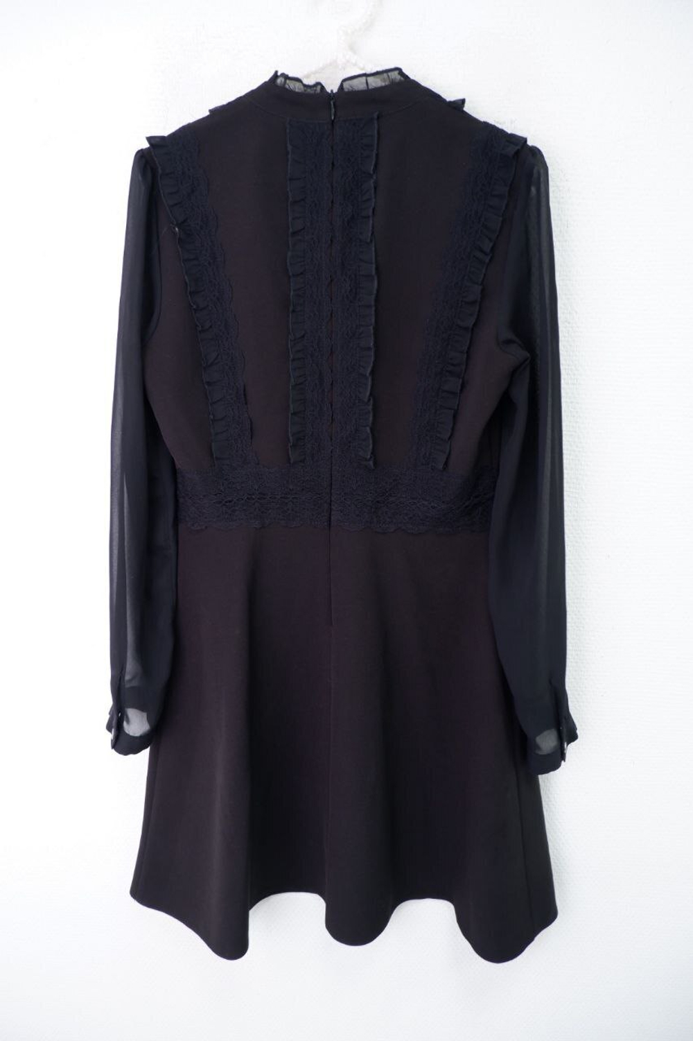 Платье стильное 40/42 размер