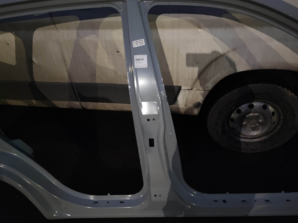 Боковина правая Exeed LX 19-нв Новая Оригинал 502001876AADYJ