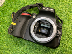 Nikon D5100 Kit AF-S DX 18-55mm 94.000 кадров