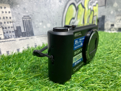 Sony Cyber-shot DSC-H70
