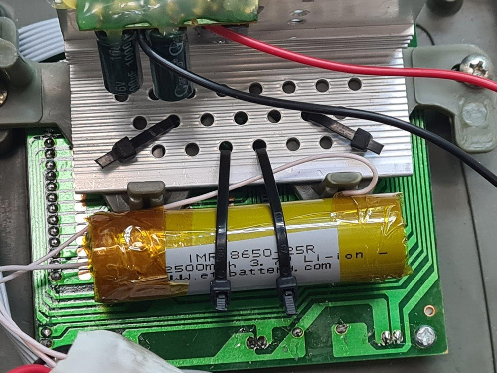 Ремонт аккумулятора весов Romitech SIBS-800N