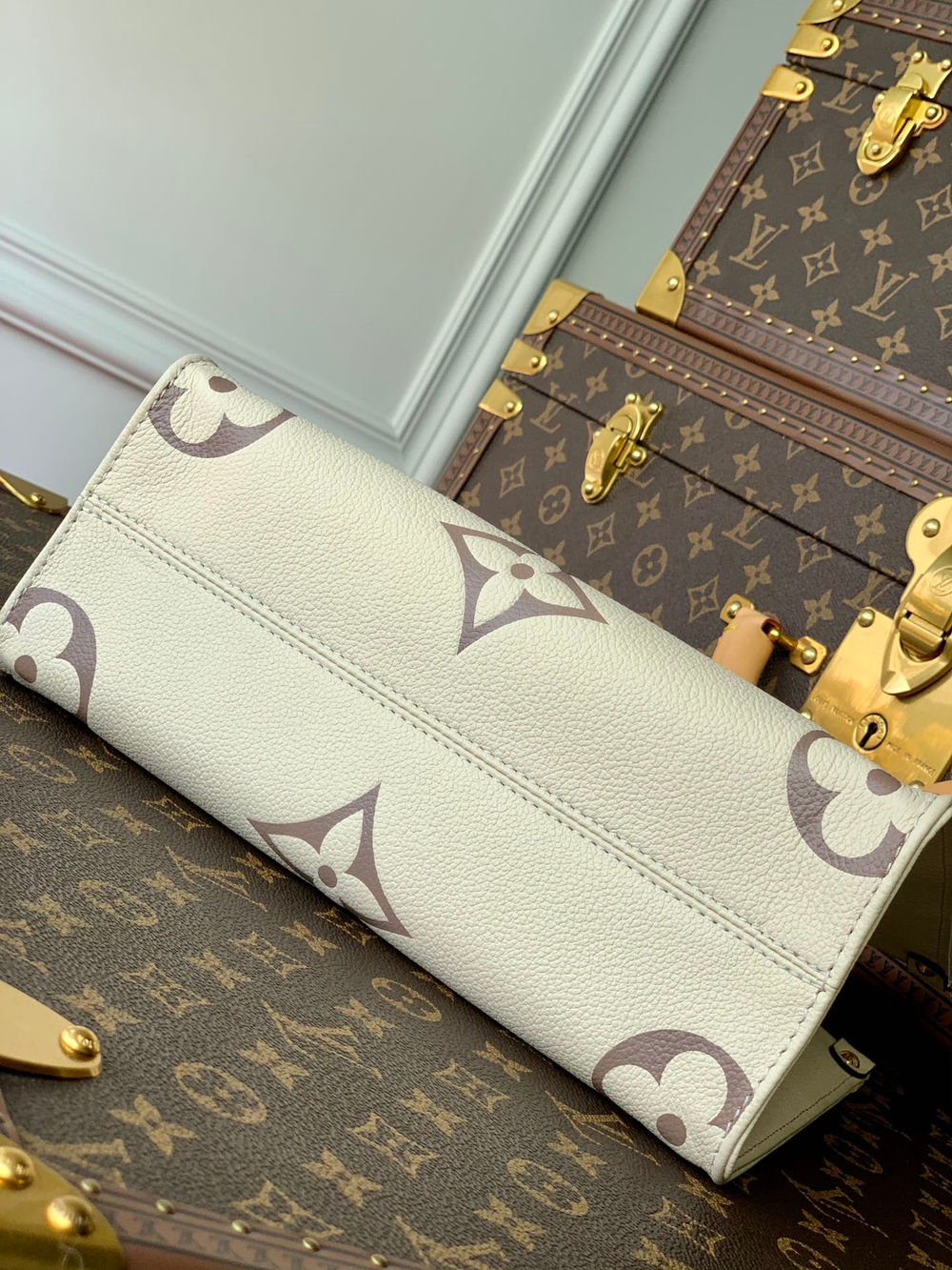 Louis Vuitton OnTheGo PM